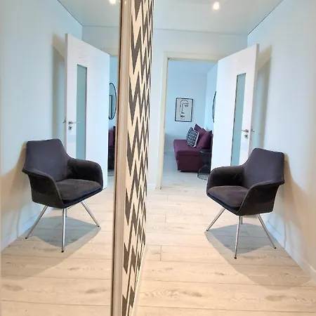 Apartamentai Minimalistas شقة كلابيدا